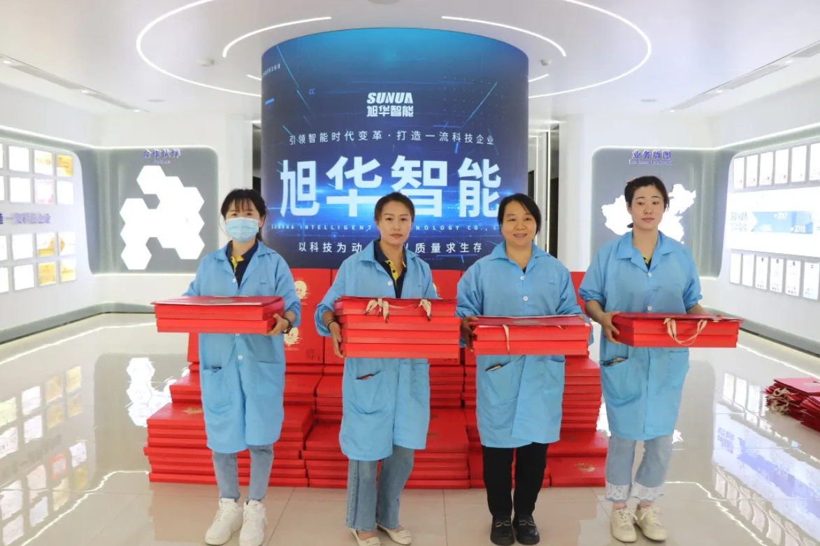 心系员工，情暖中秋 ▏利来国际智慧为全体员工发放中秋节福利！